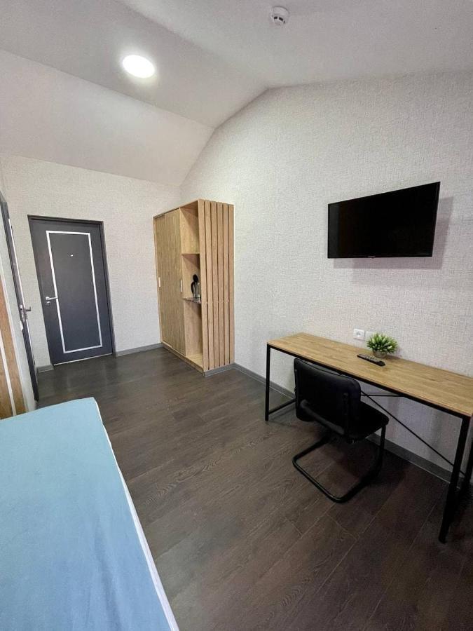 Bobur Hotel Ташкент Екстериор снимка