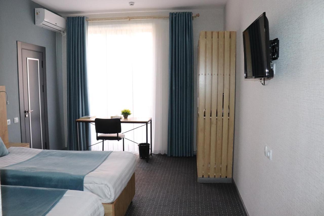 Bobur Hotel Ташкент Екстериор снимка