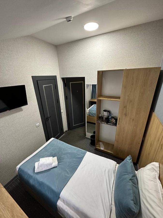 Bobur Hotel Ташкент Екстериор снимка